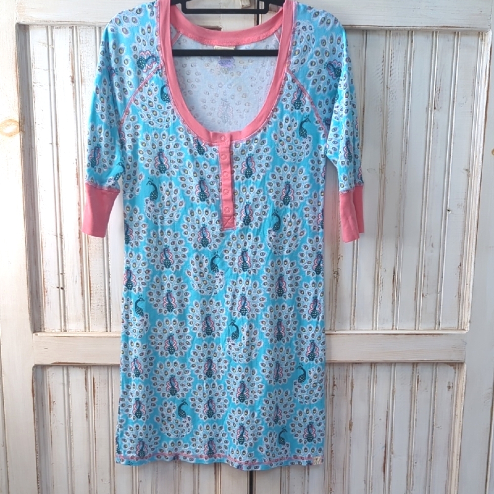 Munki Munki, Blue And Pink Peacock Themed Night Shirt. Large